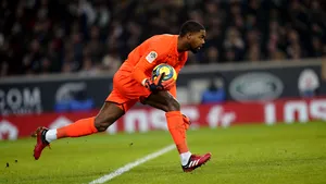 AC Milan a oficializat achiziţia portarului francez Mike Maignan de la Lille