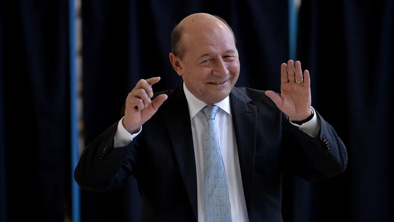 Traian Băsescu, despre o eventuală victorie a lui Călin Georgescu la prezidenţiale: Nu cred că o să câştige, el trebuie bătut la vot