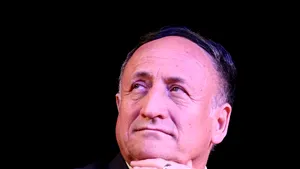 Primarul municipiului Piteşti, Tudor Pendiuc, arestat preventiv în dosarul de corupţie