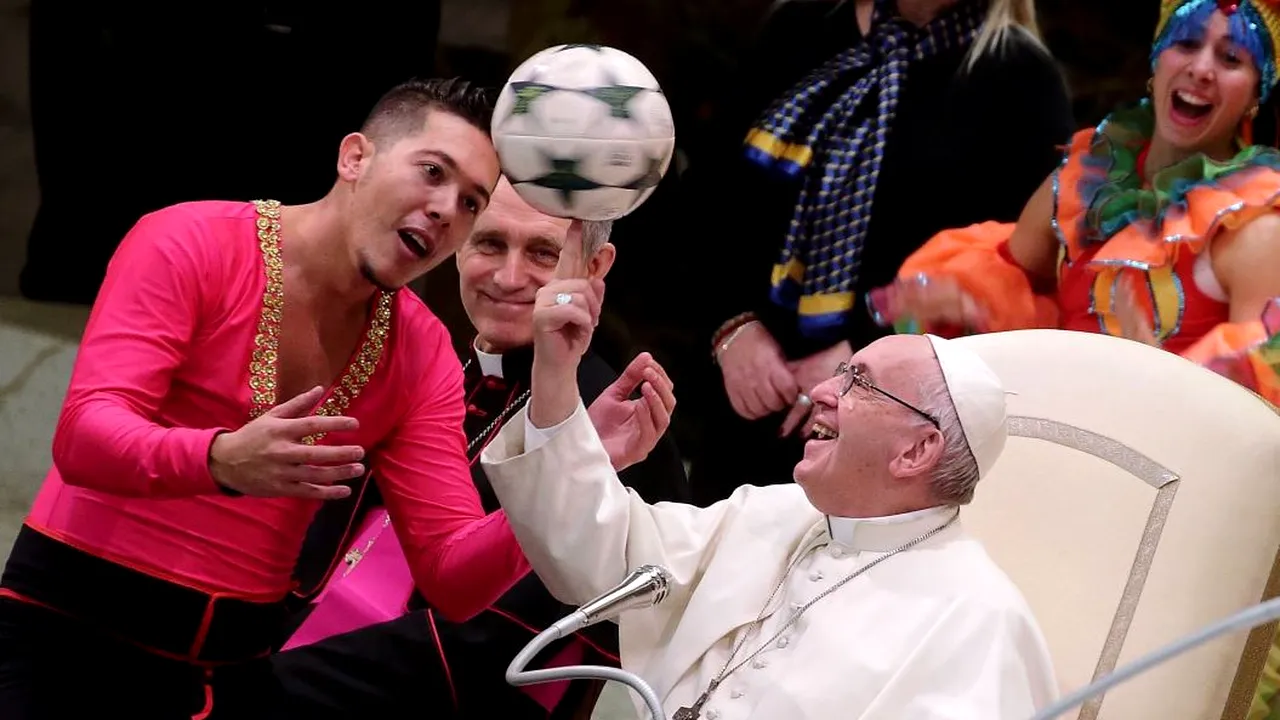 Prima echipă de fotbal feminin a Vaticanului, lansată cu binecuvântarea Papei Francisc