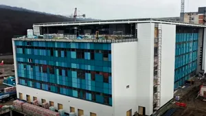 Rogobete: România are nevoie de centre de arși. Și, în sfârșit, le va avea // Stadiul centrului de la Târgu Mureș