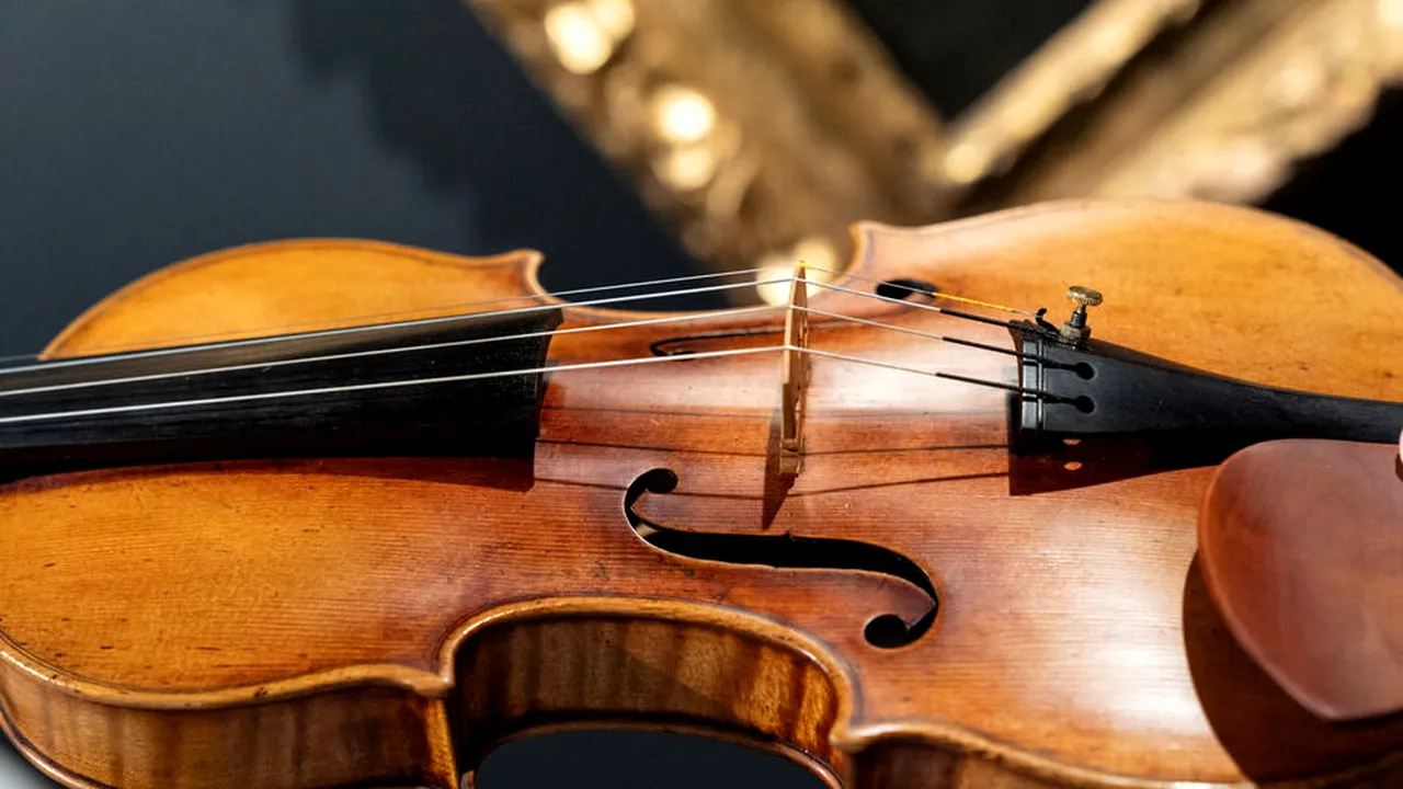 O vioară Stradivarius de 10 milioane de euro, considerată pierdută în cel de-Al Doilea Război Mondial, este posibil să fi reapărut