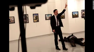 Şase persoane au fost arestate de poliţia turcă după moartea ambasadorului Rusiei