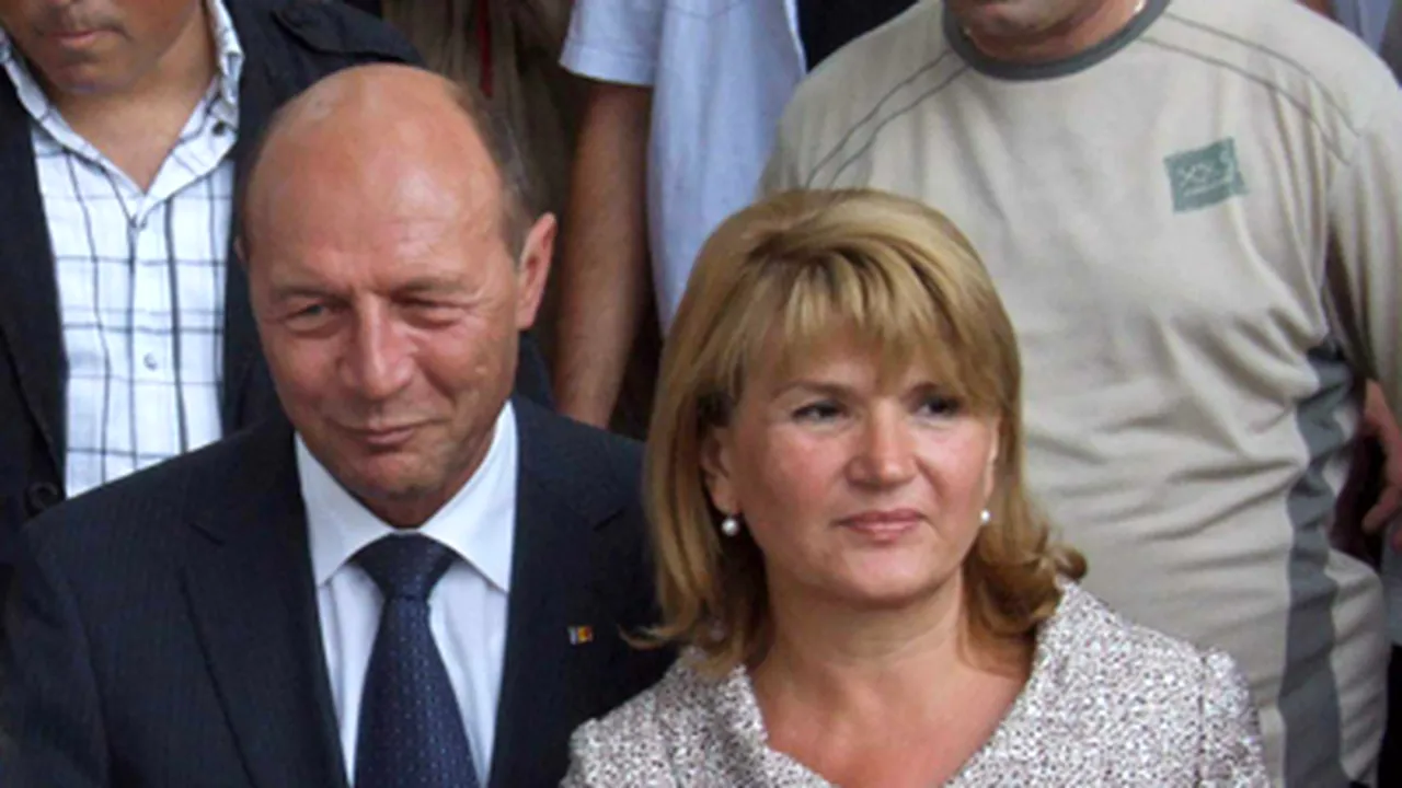 FOCUS:Preşedintele Băsescu, familia şi mogulii