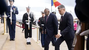 Ciolacu, la întâlnirea cu Lloyd J. Austin: Avem nevoie de o cooperare sporită cu SUA