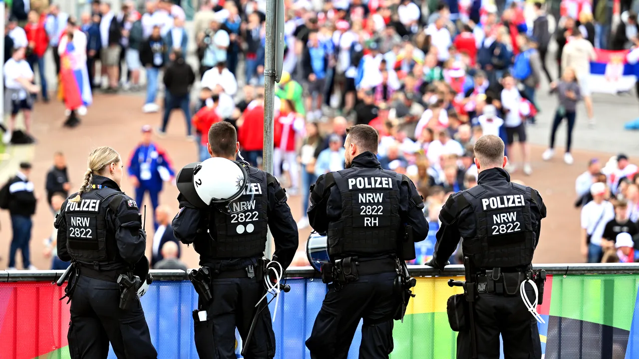Anchetă UEFA după incidentele de la meciul Serbia-Anglia de la EURO 2024