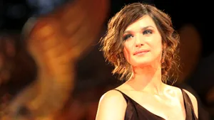 Rachel Weisz este cea mai sexy vedetă, potrivit lesbienelor (Galerie Foto)