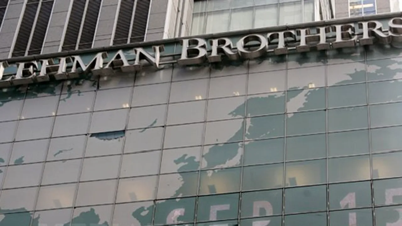 OPINIE | Să bem un pahar cu fraţii şi surorile de la Lehman