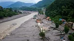 Bilanțul inundațiilor catastrofale din Nepal și China a depășit 1.000 de morți, iar mii de persoane sunt încă dispărute