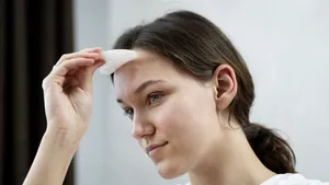 Un plasture cât o monedă poate revoluționa medicina. Cum colectează celule imune fără nicio înțepătură