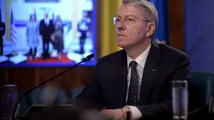 Klaus Iohannis a semnat decretul acreditării lui George Ciamba ca ambasador al României în Grecia