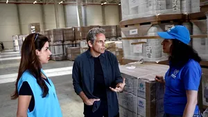 Actorul american Ben Stiller s-a întâlnit cu refugiaţi la Lvov

