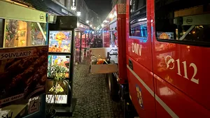  Degajare de fum la acoperişul unei clădiri din Centrul Istoric