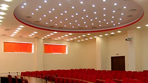 Conturile Universităţii Valahia din Târgovişte ar putea fi blocate prin executare silită