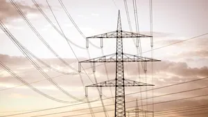 Franța: 50.000 de locuințe au rămas fără curent electric din cauza temperaturilor extreme