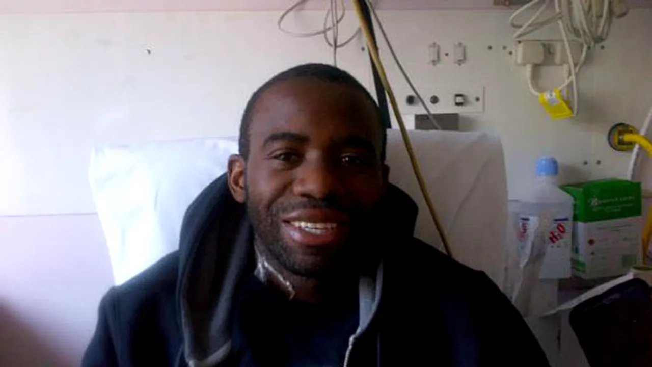 Muamba a postat pe Twitter o poză din spital