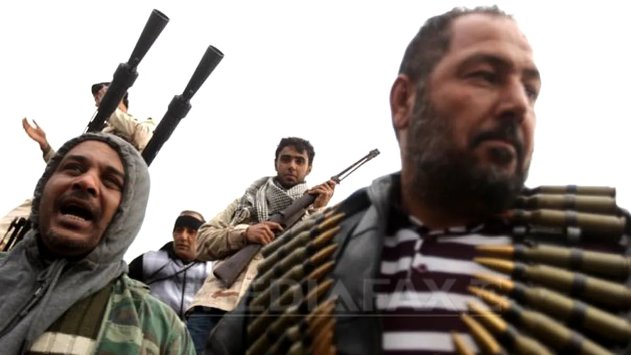 Muammar Kadhafi este în defensivă în Libia, în timp ce protestele continuă în lumea arabă - VIDEO