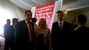 Primarul unei comune din Gorj demisionează din funcţie ca să-şi salveze căsnicia