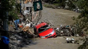 INUNDAŢIILE DIN ŢARĂ: Imagini ale zonelor cel mai rău afectate în ultimele zile - GALERIE FOTO