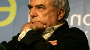 Nicolae Manolescu: Mă repatriez din Franţa urgent dacă se întâmplă vreo revoluţie comunistă