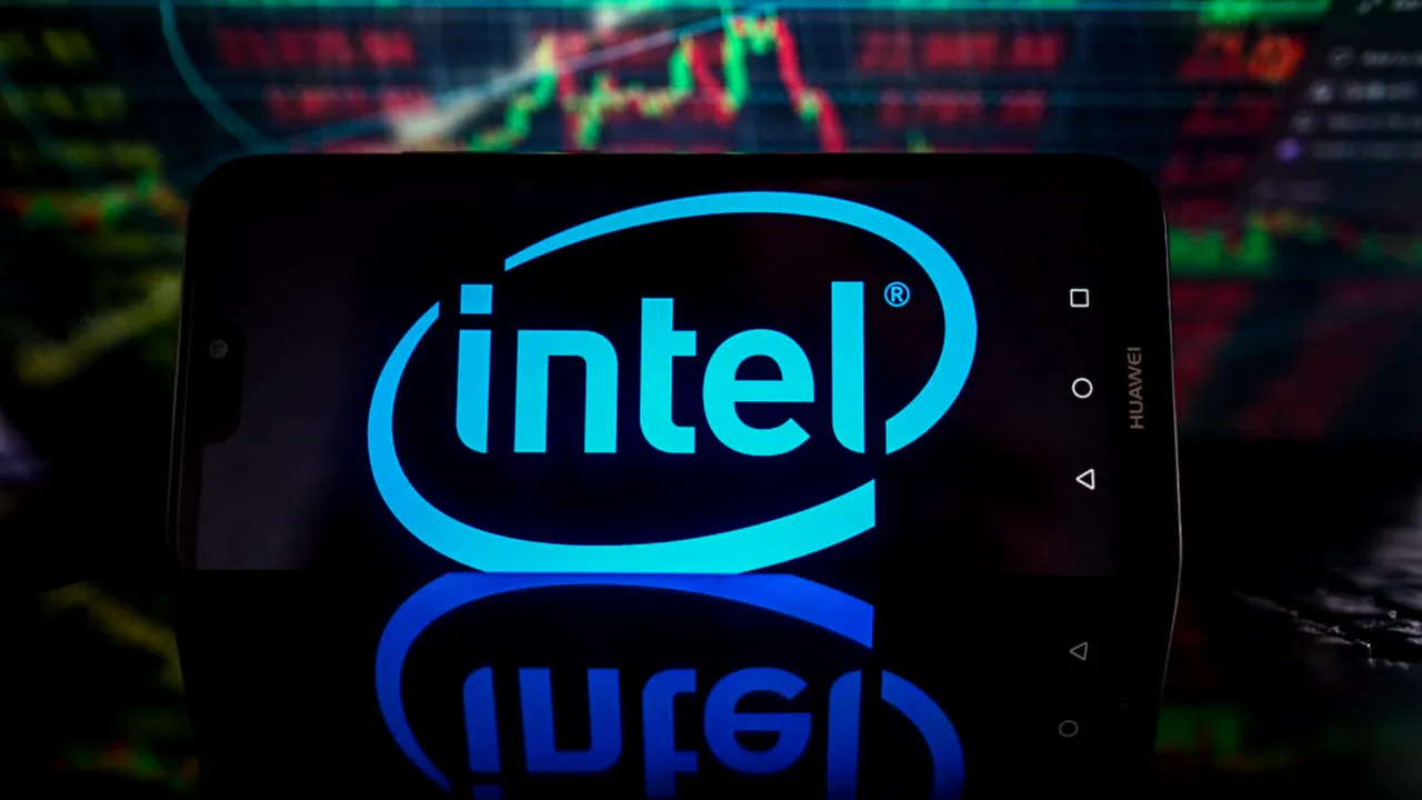 Intel se îndreaptă spre un nivel record, pe fondul cererii de procesoare bazate pe inteligența artificială, care susține previziunile optimiste