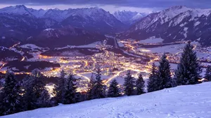 Operaţiune dramatică de salvare. Mai multe persoane au dispărut în urma producerii unei avalanşe în Austria