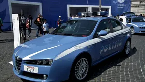 Italia a trimis pe capul României un violator în serie. Multiplul infractor este socotit ”pericol public” în Peninsulă, după ce a ispăşit o pedeapsă de 8 ani de închisoare
