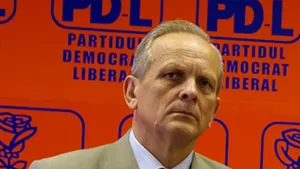 Stolojan: Miniştrii care nu acceptă decizia Executivului să demisioneze