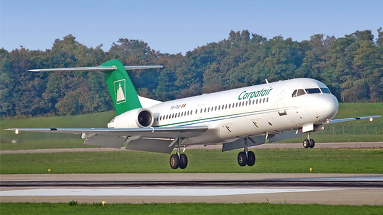 Carpatair a cumpărat trei avioane de tip Fokker 70 pentru cursele din România