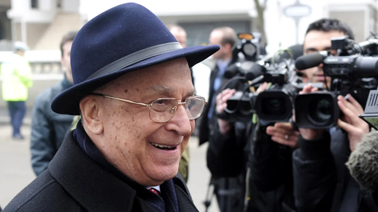 FOCUS: Iliescu, la 80 de ani - aniversare discretă, fără fast şi cu puţini lideri PSD