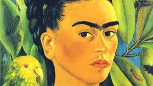 CARTE DE ARTĂ: Relaţia Fridei Kahlo cu arta, moartea, politica, Diego, Troţki, Dali
