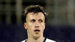 Vlad Chiricheş a fost eliminat la meciul Stoke City - Tottenham, scor 3-0