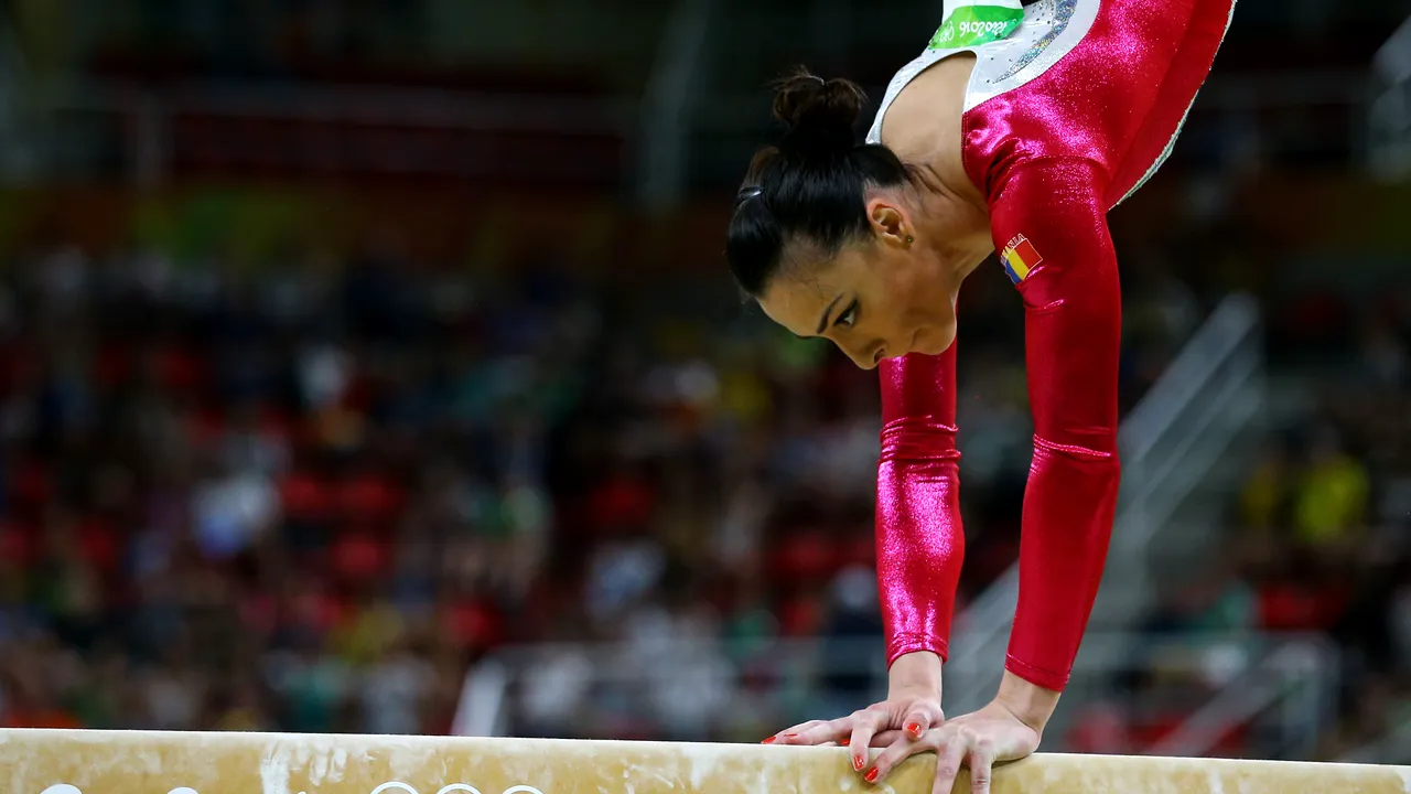 VICTORIE pentru Cătălina Ponor! Gimnasta, fericită după ce a cucerit titlul EUROPEAN la bârnă:  Îmi dă putere această medalie. Mi-am dorit-o din tot sufletul/ Larisa Iordache, medaliată cu bronz