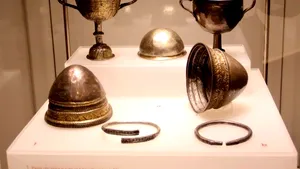 Tudor Potra, consilier MCIN: Expoziţia „Aurul şi argintul antic al României” ca dialog pop-culture