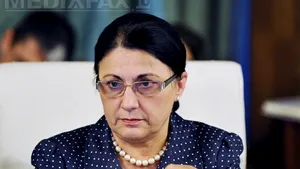 Ecaterina Andronescu: 