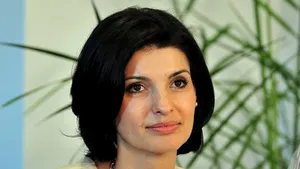 Lecţie despre Eminescu la şedinţa CNA: Lavinia Şandru, rugată să pronunţe corect titlul poemului 