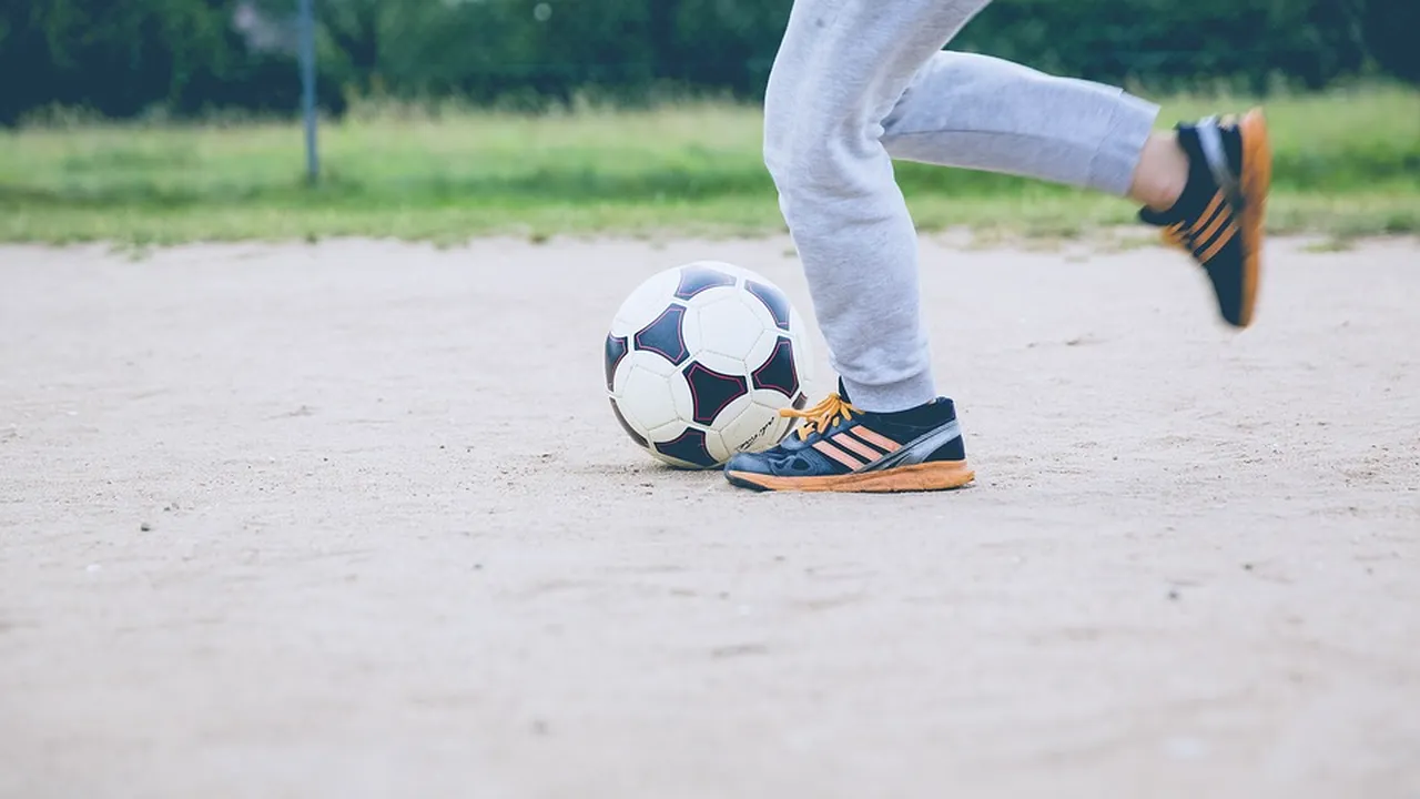 Echipa de fotbal SOS Satele Copiilor, primul meci cu jucători recunoscuţi