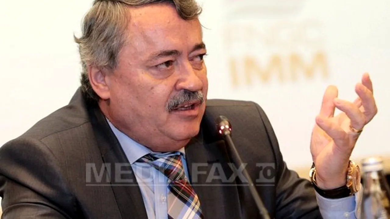 CAZUL FRAUDELOR BANCARE: Aurel Şaramet, suspendat de la conducerea Fondului de Garantare. Angajaţii din Ministerul Economiei nu mai ocupă posturile