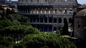 Preşedintele Băsescu a semnat trimiterea Danei Constantinescu în postul de ambasador la Roma