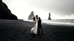 Zece paşi de urmat pentru organizarea unei nunţi de poveste