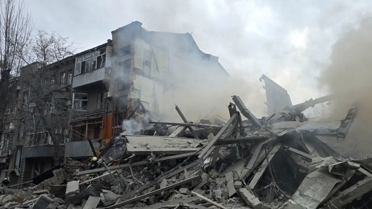 Atacul rusesc asupra orașului Harkov a rănit cel puțin 15 persoane, printre care și un bebeluș de șase luni