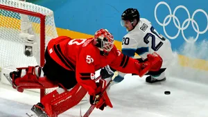 Canada și SUA luptă pentru aurul olimpic. Marea finală se joacă astăzi