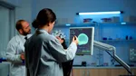 China bate SUA. A lansat primul cip cerebral comercial