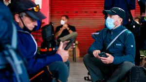 Experţi din Germania pledează pentru revenirea treptată la NORMAL. „O închidere generală nu este o soluţie pe termen lung