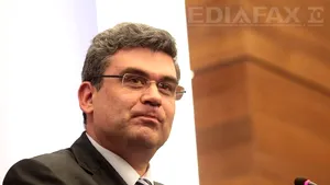 Baconschi: Blaga elimină criticii. Mentalitatea stalinist-fesenistă nu a funcţionat nici la MAI