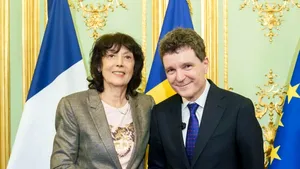 Președintele Nicușor Dan, întâlnire la Paris cu o dublă câștigătoare Roland Garros