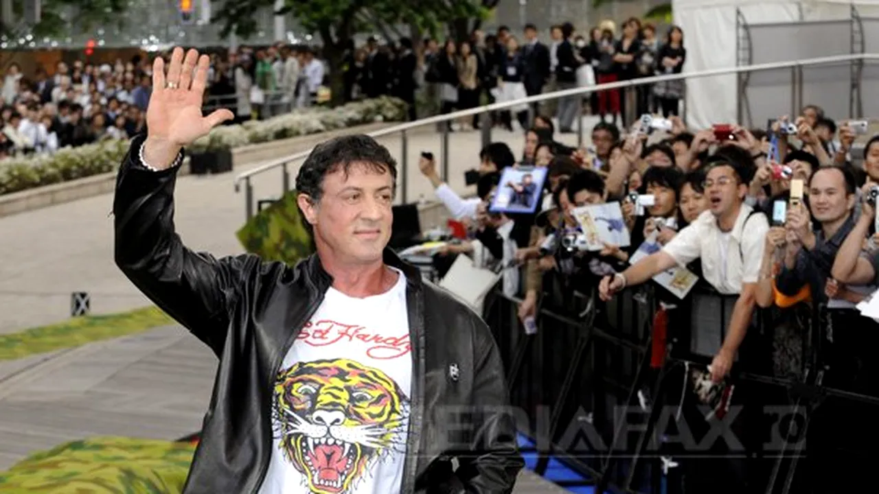 Donald Trump l-ar putea numi pe Sylvester Stallone într-o funcţie-cheie în administraţia prezidenţială
