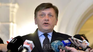 Crin Antonescu: Nu înţeleg ce ar fi dorit doamna Lasconi? Să fie proclamată preşedinte direct?