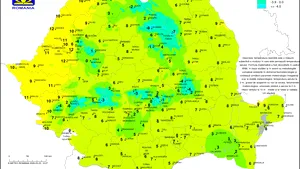 Vreme capricioasă în România: ploi, lapoviță la munte și o încălzire temporară