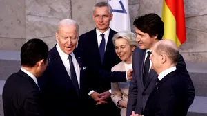 Ursula von der Leyen şi Joe Biden condamnă războiul Rusiei în Ucraina şi salută cooperarea UE-SUA 
